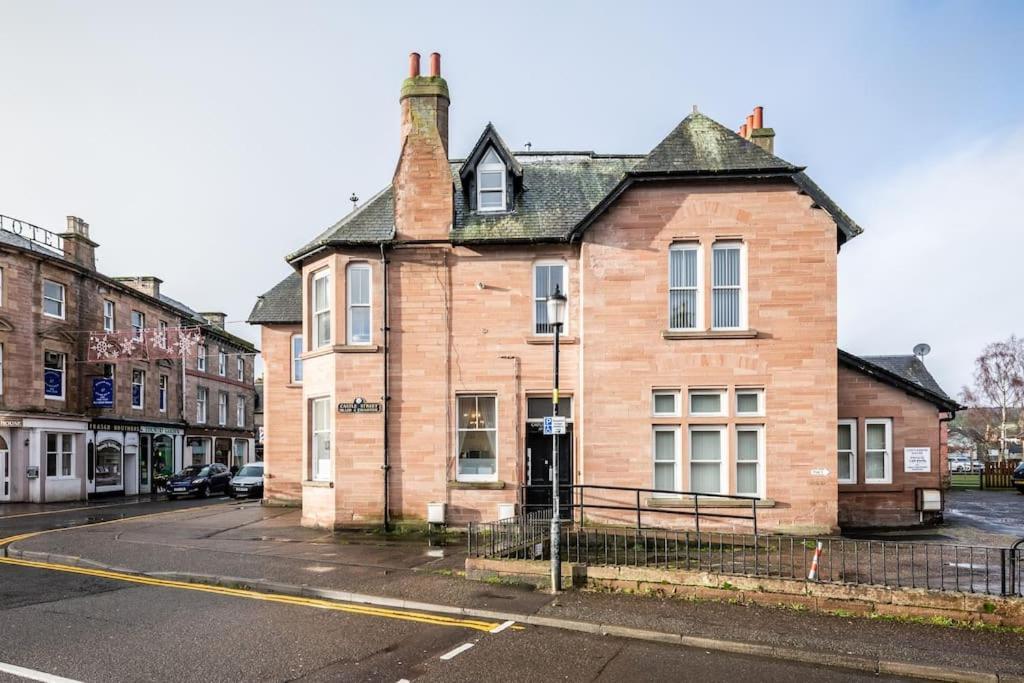 Castlebank House Flats, Dingwall Esterno foto