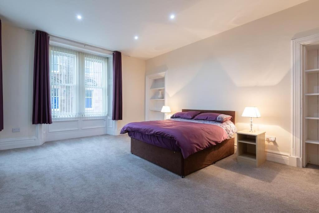 Castlebank House Flats, Dingwall Esterno foto