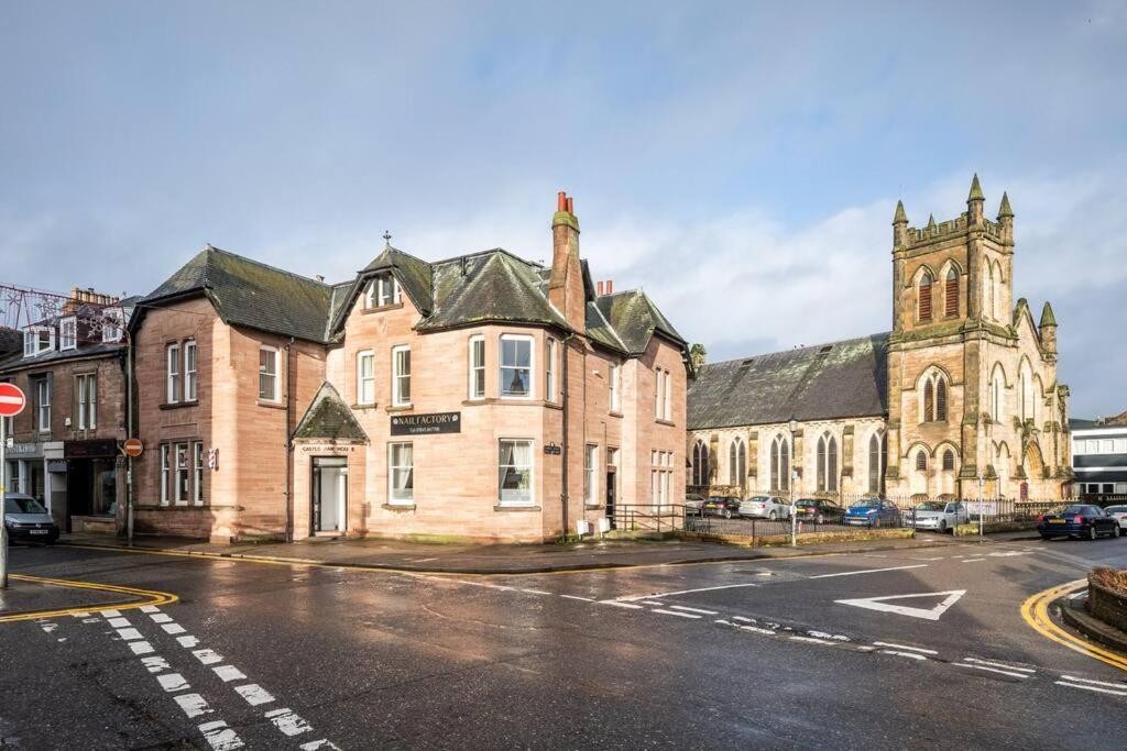 Castlebank House Flats, Dingwall Esterno foto