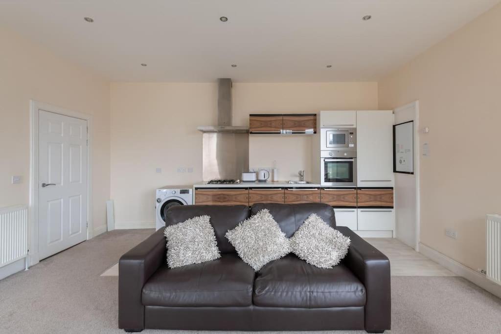 Castlebank House Flats, Dingwall Esterno foto