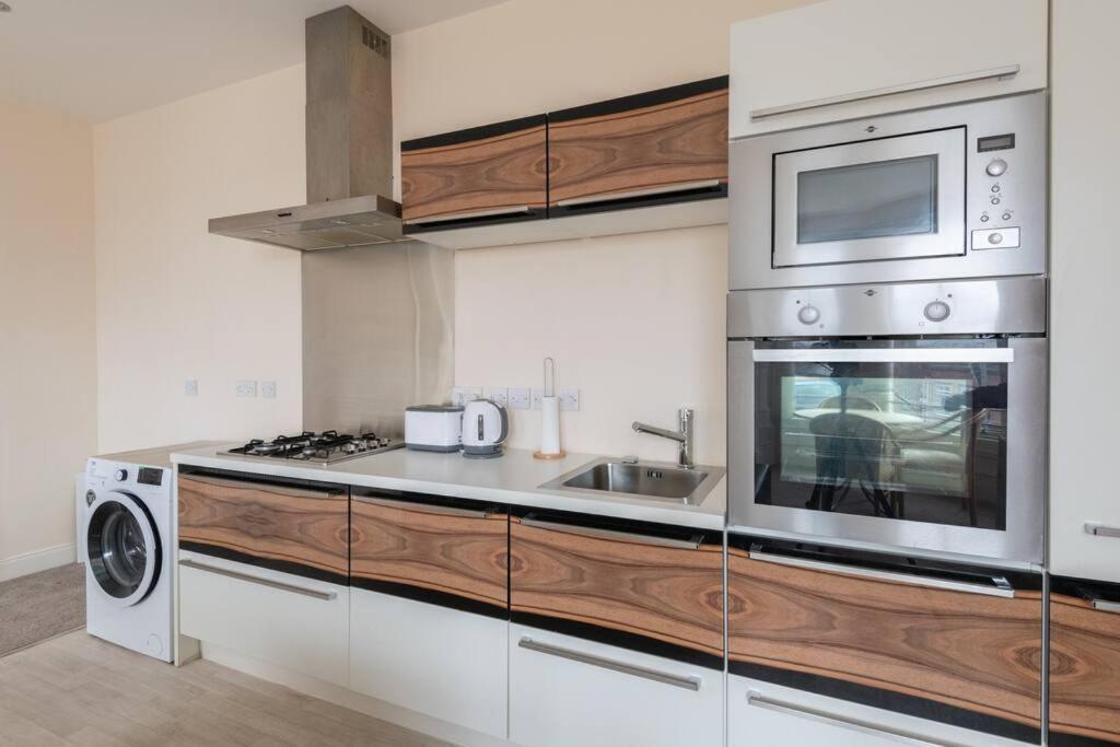 Castlebank House Flats, Dingwall Esterno foto