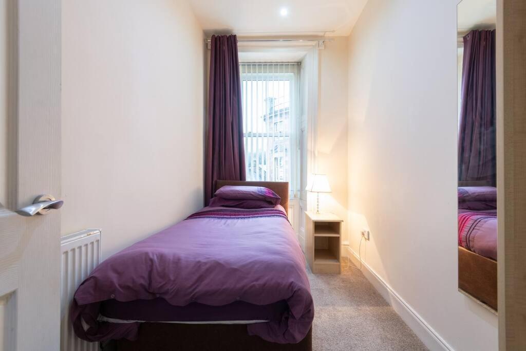 Castlebank House Flats, Dingwall Esterno foto