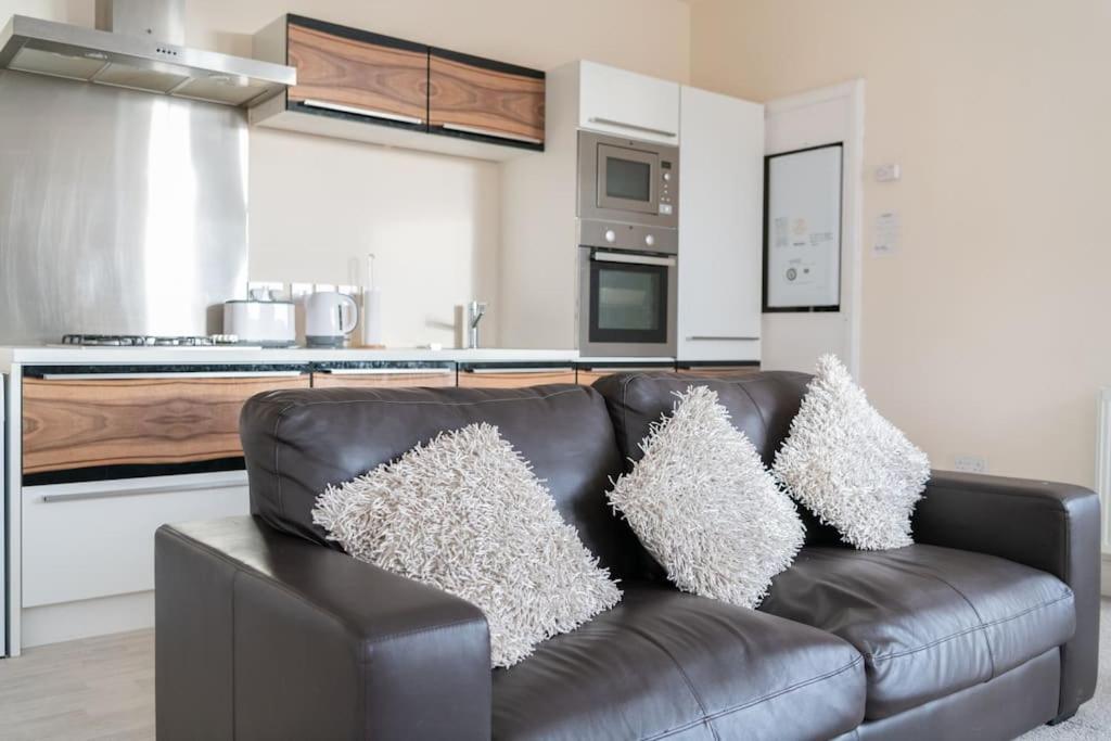 Castlebank House Flats, Dingwall Esterno foto
